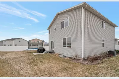 5907 S Crown Park Cv, Kearns, UT 84118 - Photo 22