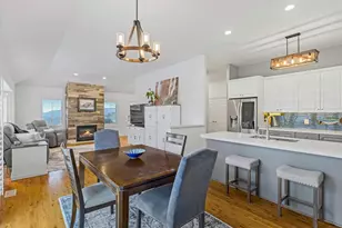 2522 S Scenic Dr E, Salt Lake City, UT 84109 - Photo 1