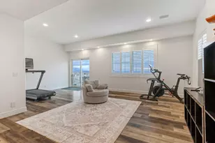 2522 S Scenic Dr E, Salt Lake City, UT 84109 - Photo 18