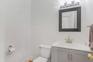 2522 S Scenic Dr E, Salt Lake City, UT 84109 - Photo 20