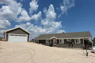 353 W Niblick Circle, Garden City, UT 84028 - Photo 1