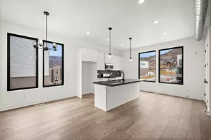 317 E Endurance Circle, Draper, UT 84020 - Photo 8