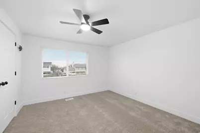 5269 W Cherrywood Ln, West Valley, UT 84120 - Photo 14