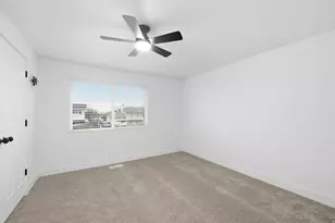 5269 W Cherrywood Ln, West Valley, UT 84120 - Photo 14