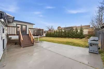 5269 W Cherrywood Ln, West Valley, UT 84120 - Photo 24