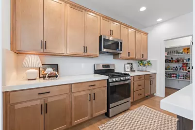 1416 E Erickson Knoll Ln, Eagle Mountain, UT 84005 - Photo 16