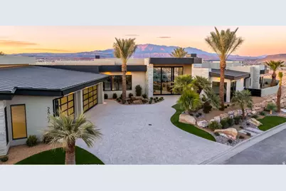 2867 E Granite Way, Saint George, UT 84790 - Photo 2