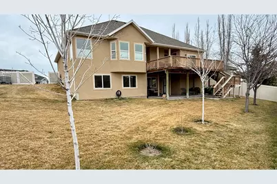 6709 W Desert Lily Cir, Herriman, UT 84096 - Photo 2
