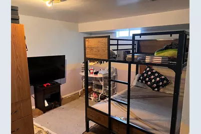 129 W 2200 N, Sunset, UT 84015 - Photo 10