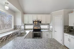 1421 E 5875 S, South Ogden, UT 84405 - Photo 10