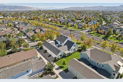 4438 W South Jordan Pkwy, South Jordan, UT 84009 - Photo 38