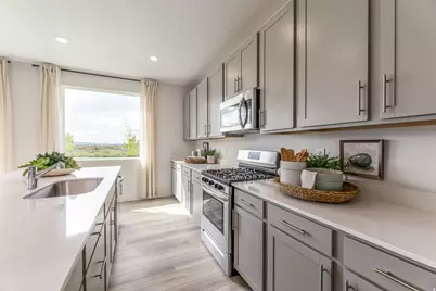 6076 W Sapphire St #335, West Jordan, UT 84081 - Photo 6