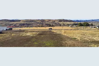 9560 S 200 E, Paradise, UT 84328 - Photo 6