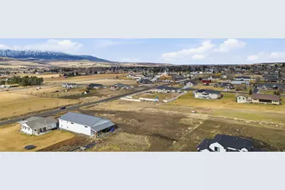 9560 S 200 E, Paradise, UT 84328 - Photo 10