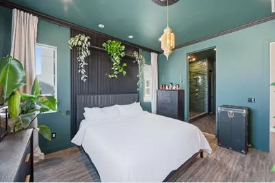 93 E Edgecrest Ln, North Salt Lake, UT 84054 - Photo 14