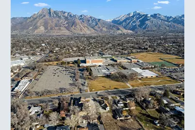 5680 S 1300 E, Murray, UT 84121 - Photo 26