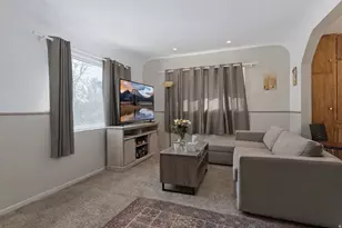 5680 S 1300 E, Murray, UT 84121 - Photo 4