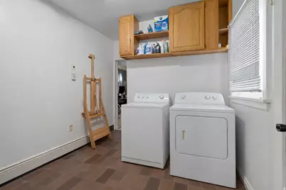 5680 S 1300 E, Murray, UT 84121 - Photo 8