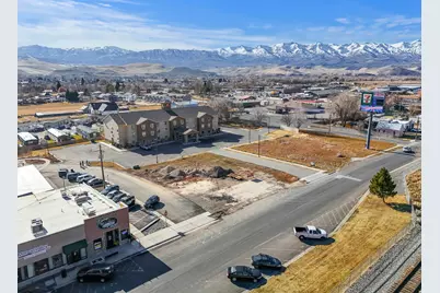 211 N Commercial St E, Morgan, UT 84050 - Photo 2