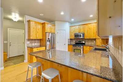 557 S 1470 E, Springville, UT 84663 - Photo 12