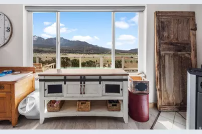 706 E Cottontail Rd, Central, UT 84722 - Photo 6