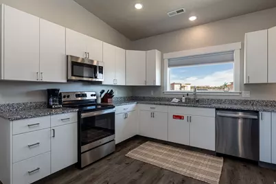 4210 E Star Gazer Cir, Kanab, UT 84741 - Photo 8