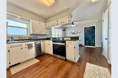 4462 S Vernal Ave, Vernal, UT 84078 - Photo 10