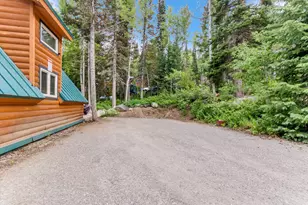 11320 E Aspen Bend Ln, Brighton, UT 84121 - Photo 32