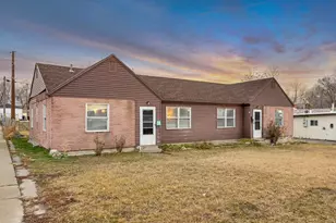 194 E 8530 S, Sandy, UT 84070 - Photo 1