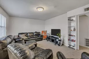 194 E 8530 S, Sandy, UT 84070 - Photo 14