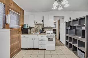 194 E 8530 S, Sandy, UT 84070 - Photo 28