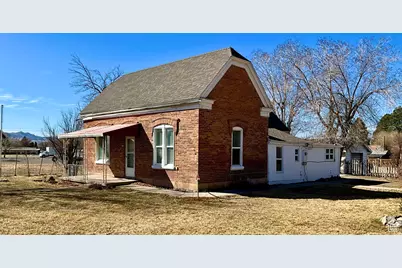 495 N Main St, Beaver, UT 84713 - Photo 2