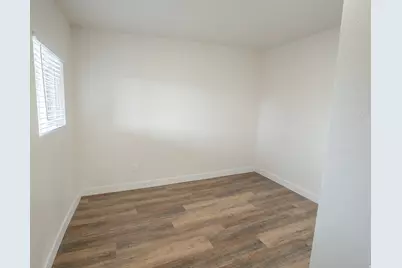 8492 S Mesa Dr E, Sandy, UT 84093 - Photo 36