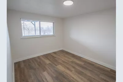 8492 S Mesa Dr E, Sandy, UT 84093 - Photo 22