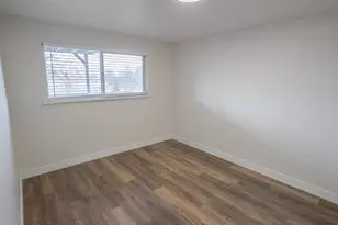 8492 S Mesa Dr E, Sandy, UT 84093 - Photo 22