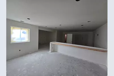 39 N Hayfield Cir, Kaysville, UT 84037 - Photo 14