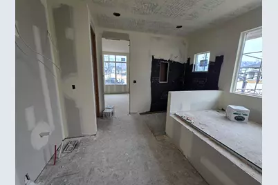 39 N Hayfield Cir, Kaysville, UT 84037 - Photo 6