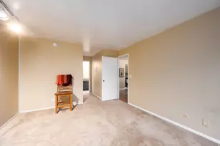249 S 700 E, Salt Lake City, UT 84102 - Photo 8