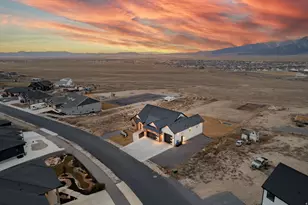 6693 N Unity Wy, Eagle Mountain, UT 84005 - Photo 4