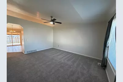 122 Wapiti Loop, Hyrum, UT 84319 - Photo 2