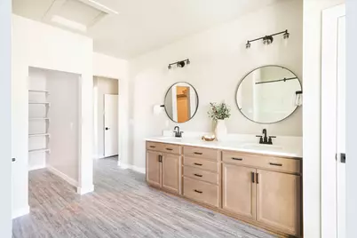 5199 S Paramount Cv, Riverdale, UT 84405 - Photo 16