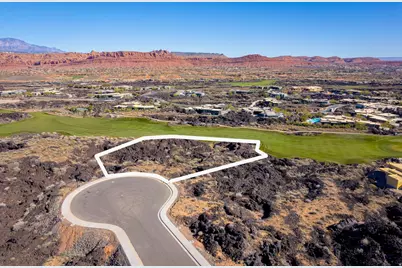 2447 South Village Dr #8, Santa Clara, UT 84765 - Photo 2