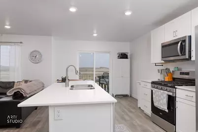 1214 W Hidden Dr, Santaquin, UT 84655 - Photo 8