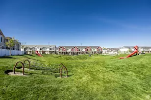 1214 W Hidden Dr, Santaquin, UT 84655 - Photo 28