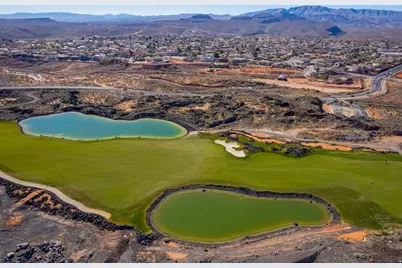 2427 Phil Smith Ct #18, Santa Clara, UT 84765 - Photo 12