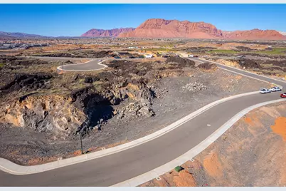 2427 Phil Smith Ct #18, Santa Clara, UT 84765 - Photo 4