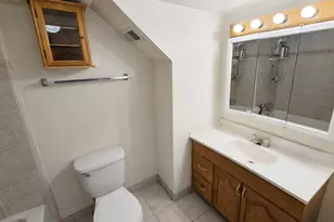 8464 S Meadowlark Ln, West Jordan, UT 84088 - Photo 30