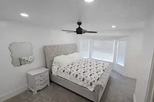 8464 S Meadowlark Ln, West Jordan, UT 84088 - Photo 14