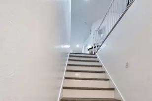 8464 S Meadowlark Ln, West Jordan, UT 84088 - Photo 22