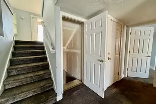 6724 W Hunter Wood Circle, West Valley, UT 84128 - Photo 34